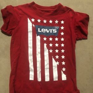 Levi’s t-shirt - really cute and in good condition